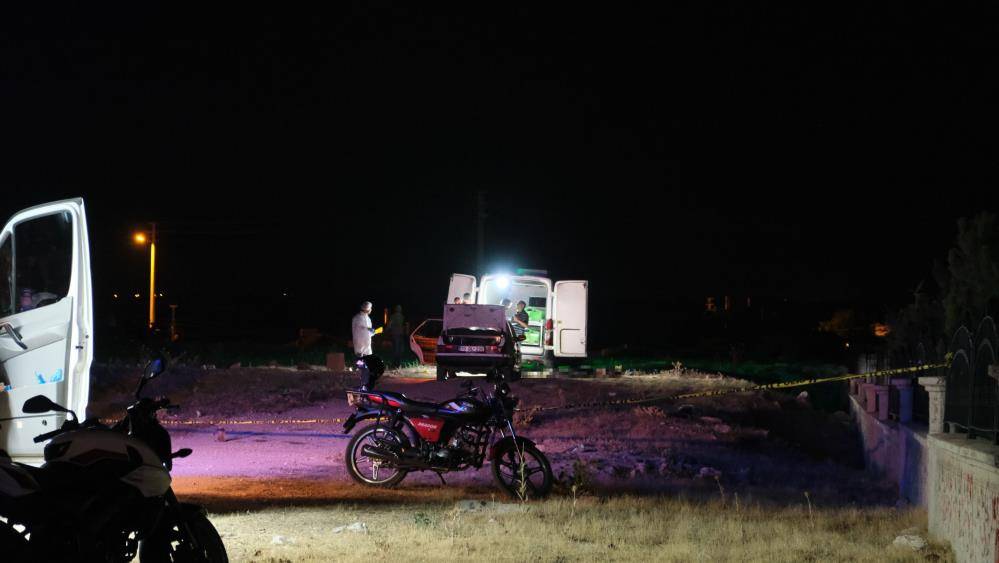 Başlarından vurulan 2 berber arkadaş; Rıfat Kalaycı ve Ümit Atalay öldürüldü mü? 7